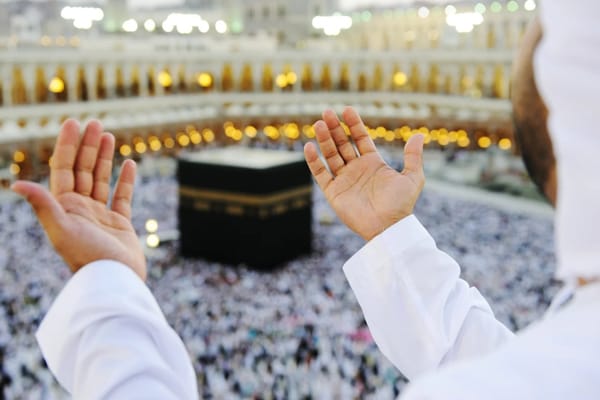 Umrah Group guide